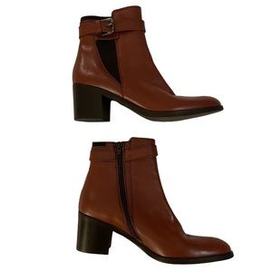 Coach and Four Booties (NWOT) Size 6.5